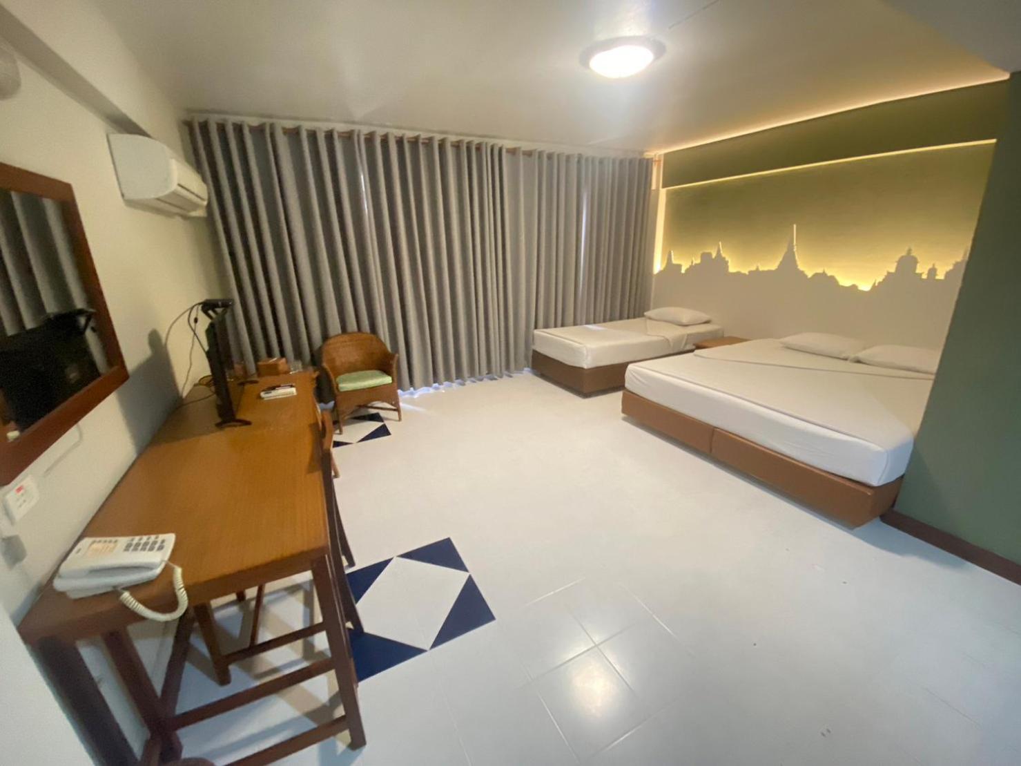 Sun Hotel Phetchaburi Exterior foto
